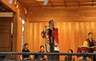 伏見(細田)倫子さん(79期)保土ケ谷区神明社例大祭での奉納演奏